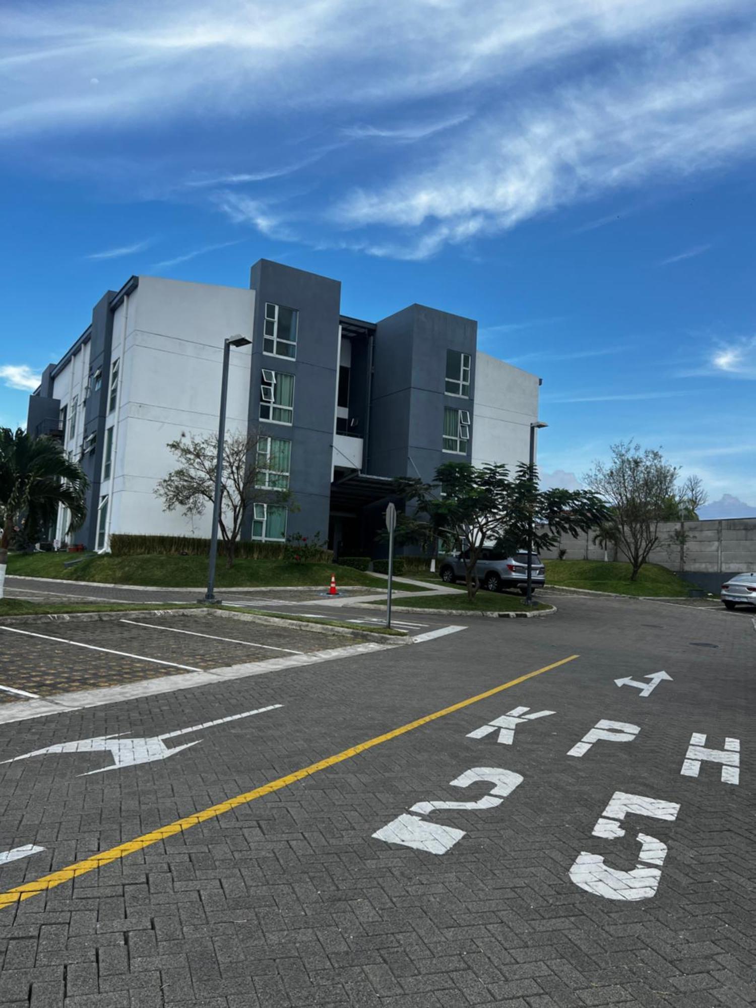 Comodidad Y Privacidad En Un Solo Lugar Heredia Exterior photo